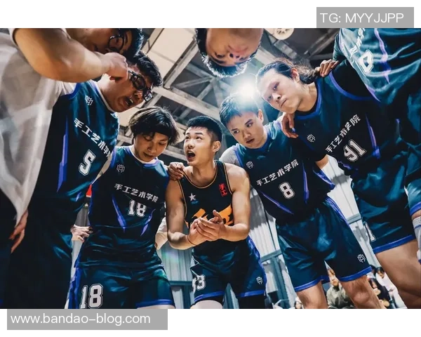 绒篮球的魅力探秘：从历史起源到现代运动的全方位解析与发展趋势